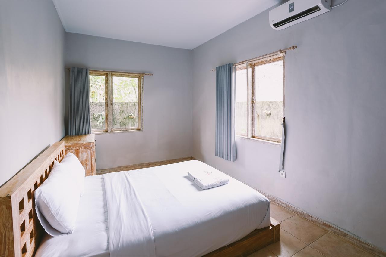 Отель Swan House Canggu Экстерьер фото