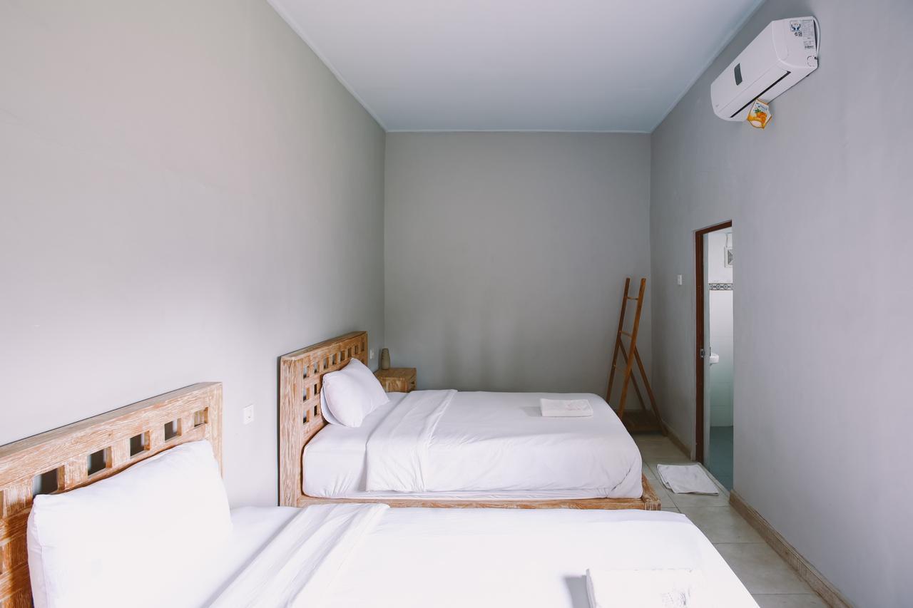 Отель Swan House Canggu Экстерьер фото